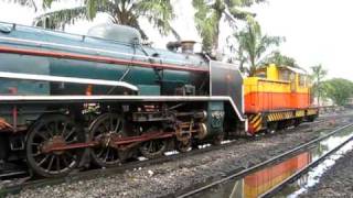 Steam Locomotives at Thonburi Rail Depot [upl. by Justin]