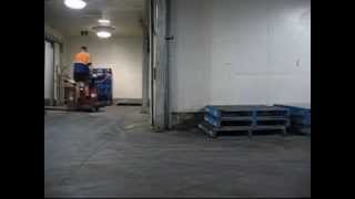 Using An Electric Pallet Jack To UnloadLoad Truck In Cairns [upl. by Origra616]