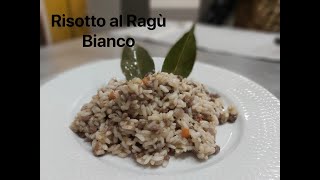 Risotto al ragù bianco  ricetta classica amp semplice [upl. by Dorine941]