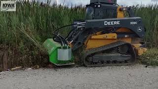 Peruzzo SS190 SS220 Skid Steer Flail Mower High Flow John Deere 333G [upl. by Forbes383]