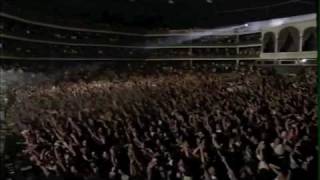 Netinho cantando quotPreciso de Vocêquot no Coliseu de Lisboa em 1998 [upl. by Sivia150]