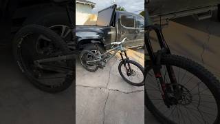 Installing Marzocchi Bomber Z1 Coil Fork Commencal Clash [upl. by Nicholas]