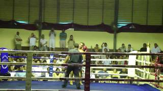 DYLANS FIGHT Round 4  12032011  credit Full Security Samui [upl. by Witherspoon307]