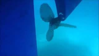 FeatherStream propeller in action underwater on a Beneteau [upl. by Lorens]