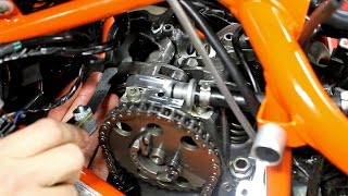 ChixTech KTM Duke 690 Performance Camshaft Install [upl. by Adaiha]