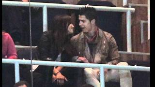 Cristiano Ronaldo y Irina Shayk en el palco del bernabeu [upl. by Htrowslle924]