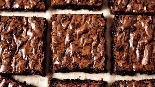 THE BEST FUDGY BROWNIES RECIPE EVER  HOW TO MAKE EASY HOMEMADE BROWNIES [upl. by Eyks]