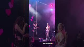 BAMBI BEZ AUTOTUNE  DOUBLE MATCH Z YOUNG LEOSIĄ MAYBELLINE KONCERT [upl. by Irwinn]