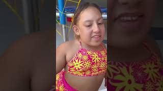 Maria Clara aprende Regras de Segurança na piscina shorts [upl. by Hartzell]