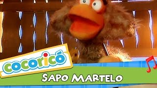 Videoclipe  Sapo Martelo [upl. by Adnaval]