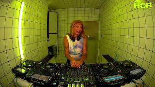 Zeynep Erbay dropping Baby Rollén Remix FEELING MUMBLED hoerberlin [upl. by Azeret]