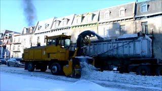 SMOKEY LARUE SNOWBLOWER IN MONTREAL SNOW REMOVAL OPERATION [upl. by Shih]