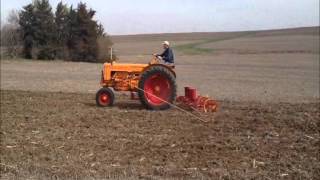 Minneapolis Moline planting corn [upl. by Alfreda831]