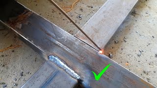 Not everyone knows how to weld flate position using 6013  Weld for beginners [upl. by Thorndike]