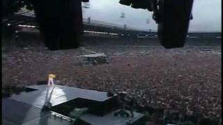 Queen  Freddie Mercury Vocal Improvisation Wembley 1986 [upl. by Ailaht]