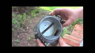 HOW TO CLEAN THROTTLE BODY 9599 57L Vortec [upl. by Winchester]