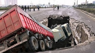 Top 100 Dangerous Idiots Fastest Truck Excavator Bulldozer Heavy Equipment Fails amp Win Working [upl. by Sheryl901]