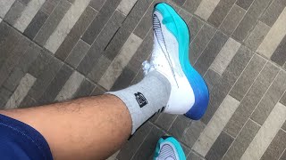 Unboxing sepatu nike vaporfly premium [upl. by Linnea165]