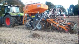 Mzuri strip till drill  Claas 640 Cebis [upl. by Kloman609]