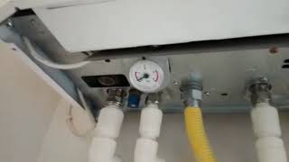 Kombi su basıncı kaç bar olmalı Nasıl ayarlanır How to adjust the boiler water pressure [upl. by Ereveniug]