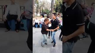 ABUELITA DEL SABOR MANO A MANO CON ZAPATITOS DE ORO CUMBIA KIIOSCO SANTAMARIA LA RIVERA CDMX MEXICO [upl. by Bez]