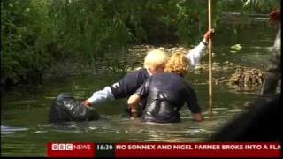 Boris Johnson falls in the water BBC News 040609 [upl. by Dougy900]