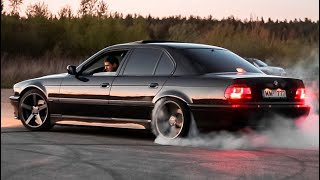 BMW E38 740i [upl. by Winni]