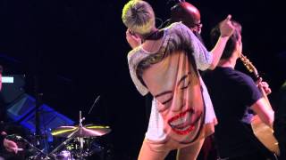 Miley Cyrus Jolene Cover live 31614 Houston [upl. by Eelyma]