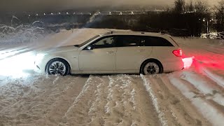 W212 4Matic Snow Test [upl. by Bourgeois729]