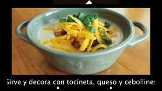 Sopa de papa loaded con queso tocineta y cebollines hecha en Casa [upl. by Daas]