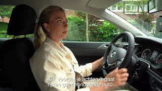 File parkeren  Instructievideos Auto Parkeren  Rijschool Roordink [upl. by Niroc]