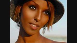 Aan Aduunka Joogee  Abdifitah Yare Somali song [upl. by Virge655]