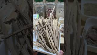 Akarkara ke fayde aur nuksan  Akarkara Health Benefits And Side Effects  Pellitory Root Uses urdu [upl. by Nilo]