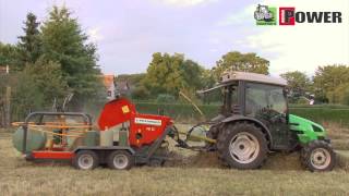 Minibaal Pöttinger perswikkelcombinatie met DeutzFahr [upl. by Bert190]