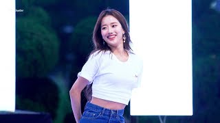 180525 에이프릴April 덕성여대 축제 봄의나라 이야기April Story 나은NAEUN 직캠 by 김이모  4K [upl. by Llenahc742]