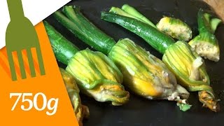 Recette de Fleurs de courgettes farcies  750g [upl. by Urissa638]