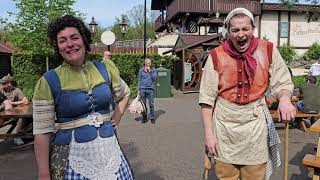 frau smetteling en bakker krumel  efteling 13042024 4k [upl. by Anett]