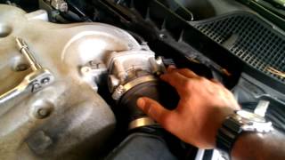 How to Replace The Throttle Body on a Infiniti M35 G35 FX 35 Nissan 350z Altima 35 [upl. by Lorenzana884]