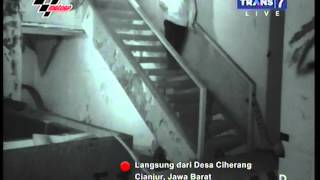 Masih Dunia Lain Eps Arwah Korban Mutilasi Di Villa Angker Part 1  17 Oktober 2014 [upl. by Sharona]