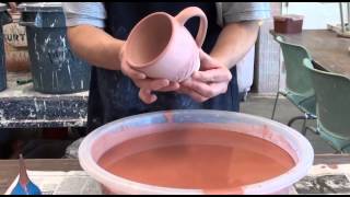 173 Learning a few Tips to Quickly Glaze some Mugs with HsinChuen Lin [upl. by Shirk303]