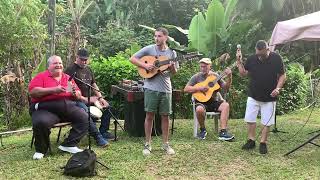 Aguinaldo jíbaro “Huele a Navidad”  Grupo Los Hijos del Valle  Música puertorriqueña [upl. by Ainadi]