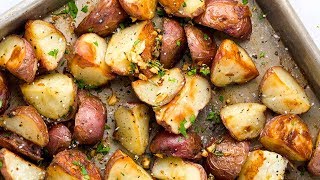 Crispy Garlic Roasted Potatoes [upl. by Derr940]