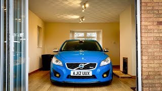 Machine Polishing my Car in my Mates Living Room [upl. by Haroppizt]