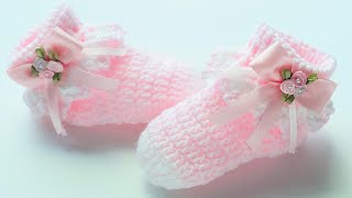 Cómo tejer zapatitos o escarpines para bebé a crochet paso a paso varias tallas [upl. by Lehteb]