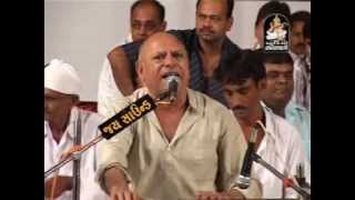 Bhikhudan Gadhvi  Naklankdham Toraniya  Asadhi Bij 1  Gujarati Live Bhajan [upl. by Adyan475]