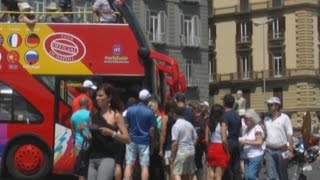 Napoli  Tornano le domeniche ecologiche in città 1 180515 [upl. by Ilarrold599]