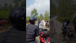 CB 125 gembot di apit duo Honda PCX  CB Turing Pantai Cicalobak Rancabuaya shortsvideo [upl. by Jet835]