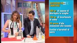 Autoproduzione detersivi per bucato a mano e lavatrice Lucia Cuffaro Unomattina in Famiglia Rai 1 [upl. by Avuha]