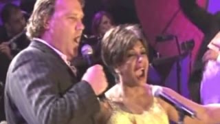 Shirley Bassey amp Bryn Terfel  Well Keep A Welcome duet 2006 Feanol Festival Live [upl. by Allesiram]