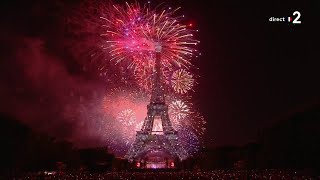 Le bouquet final du feu dartifice de la Ville de Paris [upl. by Adiol882]